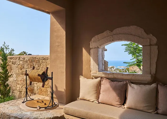 Kaptara Premium Ground Floor Unit With 2 Jaccuzis-part Of Kaptara Complex *