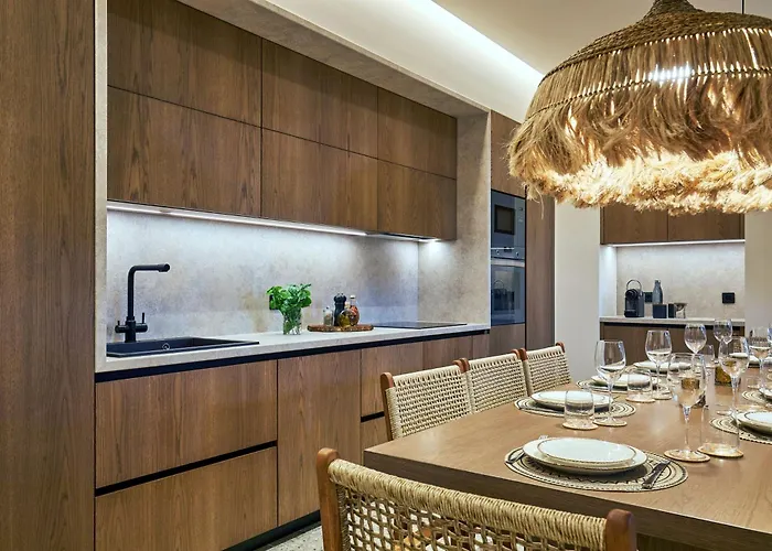 Kaptara Premium Ground Floor Unit With 2 Jaccuzis-part Of Kaptara Complex *