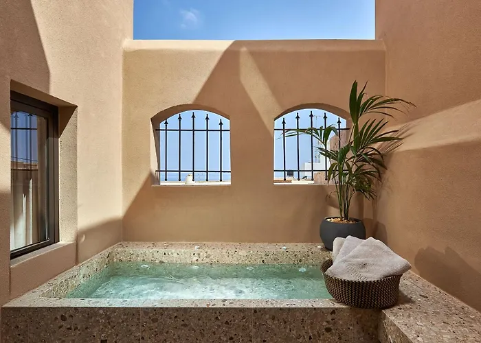 Kaptara Premium Ground Floor Unit With 2 Jaccuzis-part Of Kaptara Complex Апартаменти Херсонісос