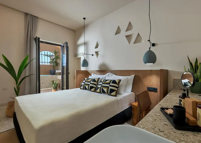 Kaptara Premium Ground Floor Unit With 2 Jaccuzis-part Of Kaptara Complex Апартаменти Херсонісос